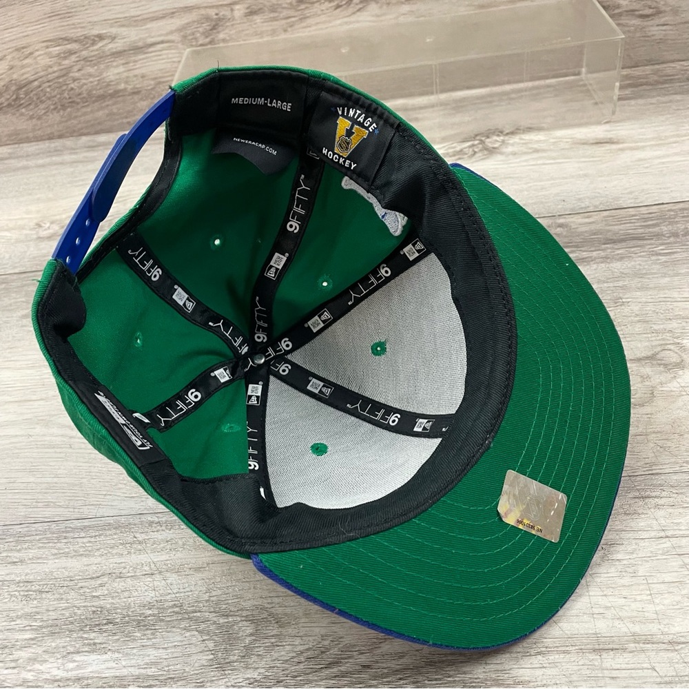 New Era Vintage Hockey Hat Hartford Whalers Medium-Large Hurricanes Carolina - Picture 5 of 10